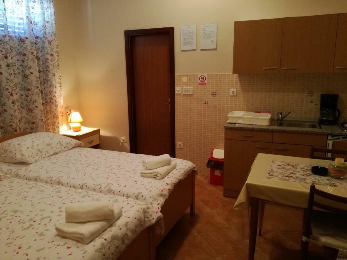 Apartment Vesna Veleniki Kültér fotó